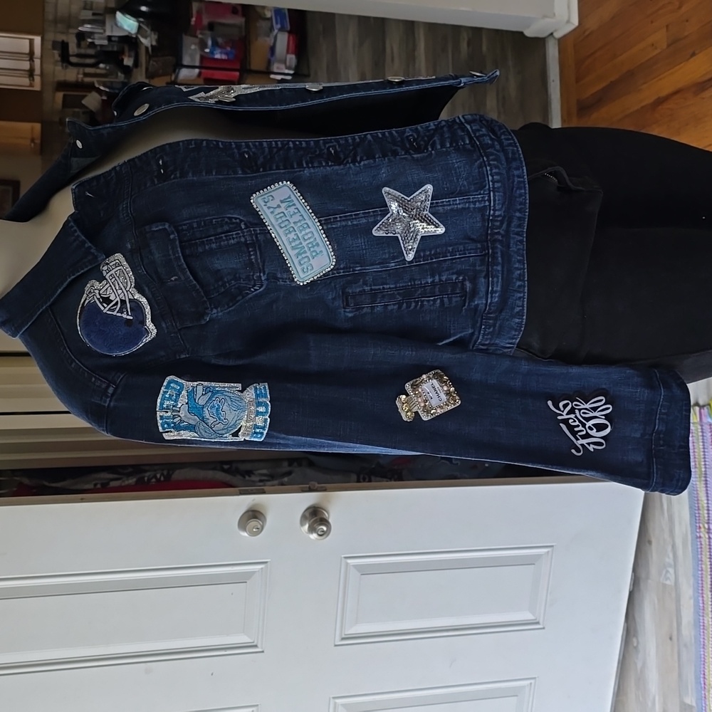 Customized Jacket - Picture 4 of 4